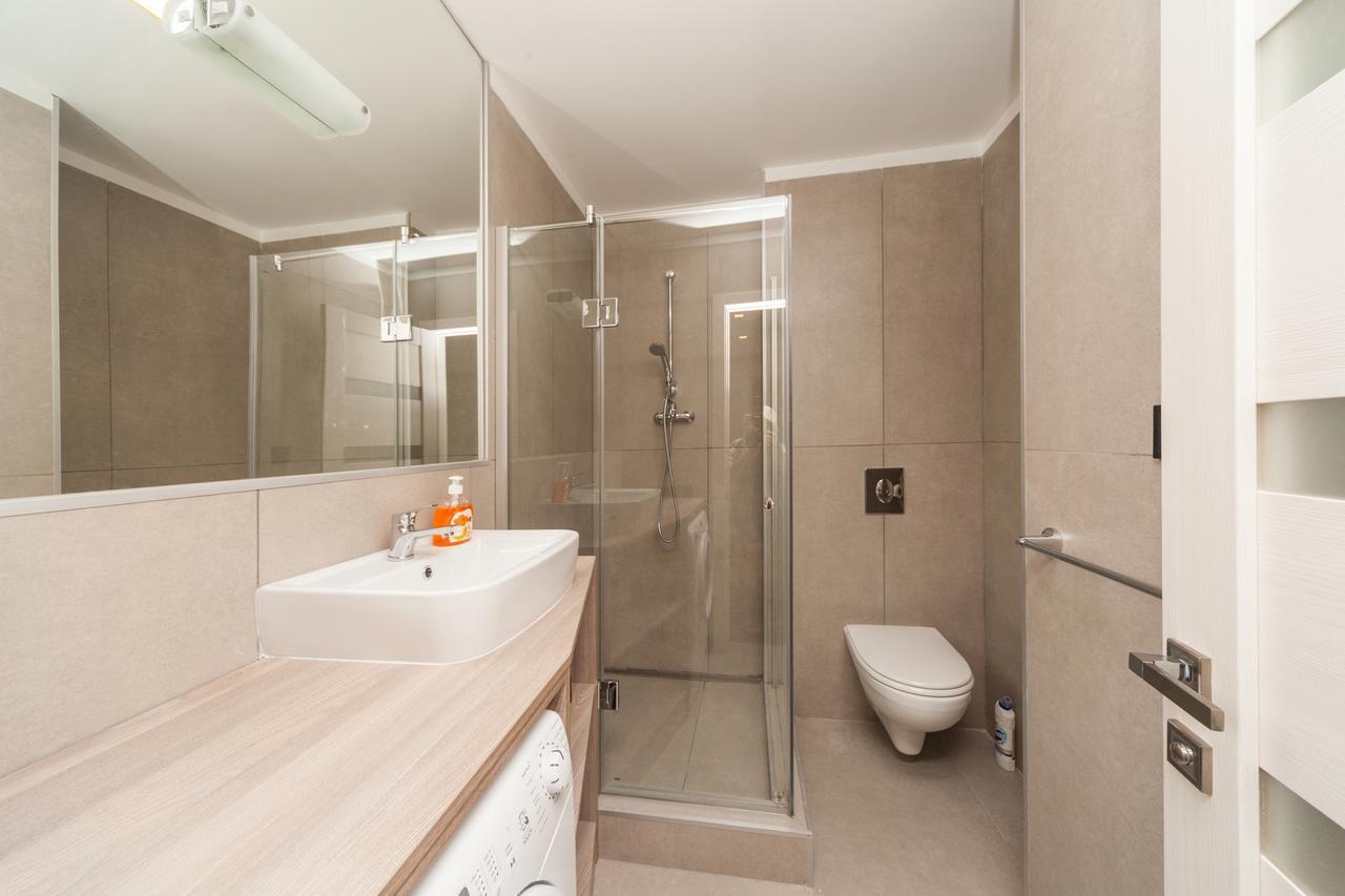 New VIP aparts Deribasovskaia Odessa Exteriör bild